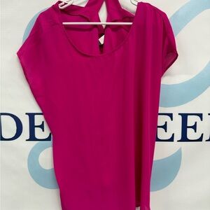 Torrid Women’s short sleeve blouse